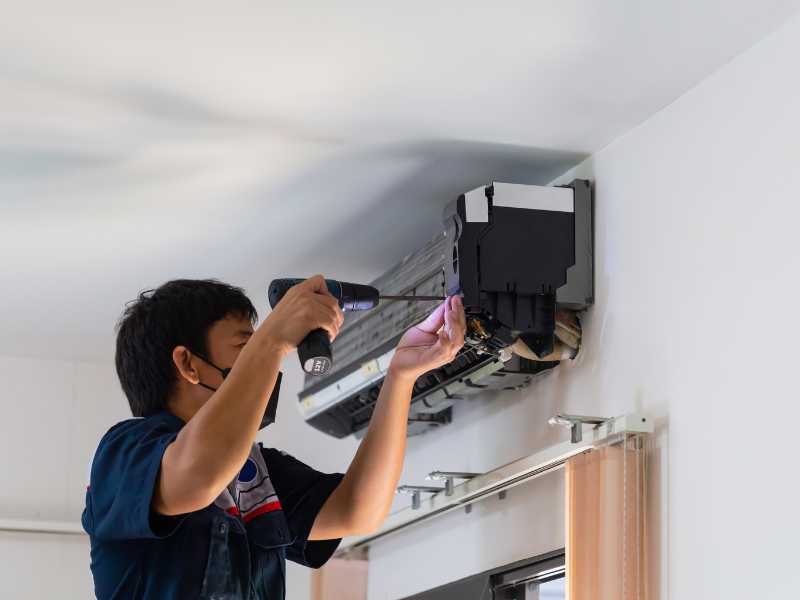 Professional HVAC system upgrade installation and setup considerations for efficient performance.
