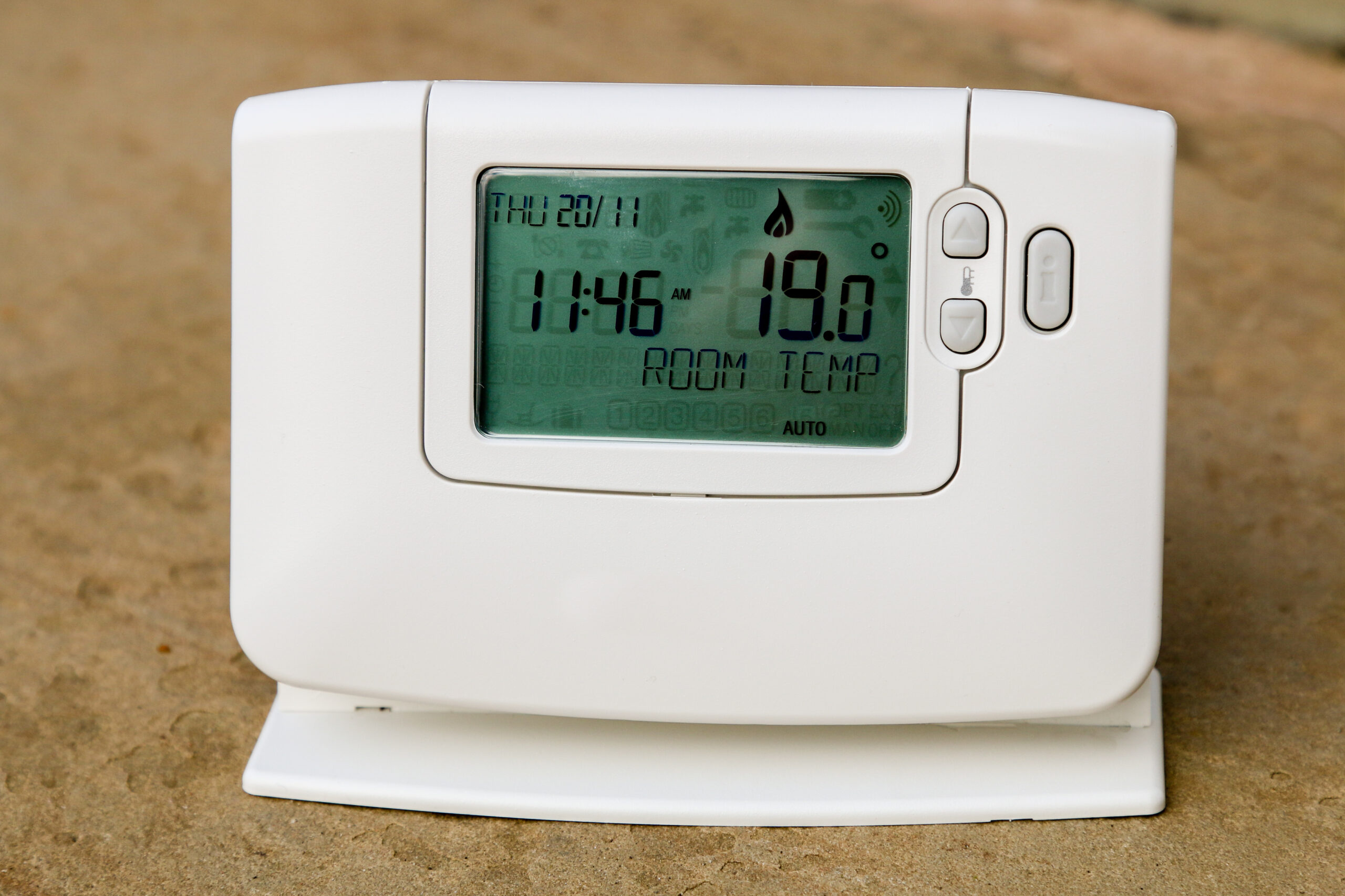 Programmable Central Heating Thermostat